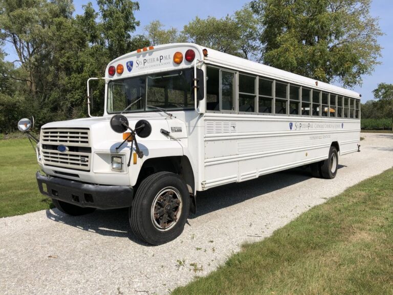 1988 Ford B700 Wayne – Midwest Bus Museum